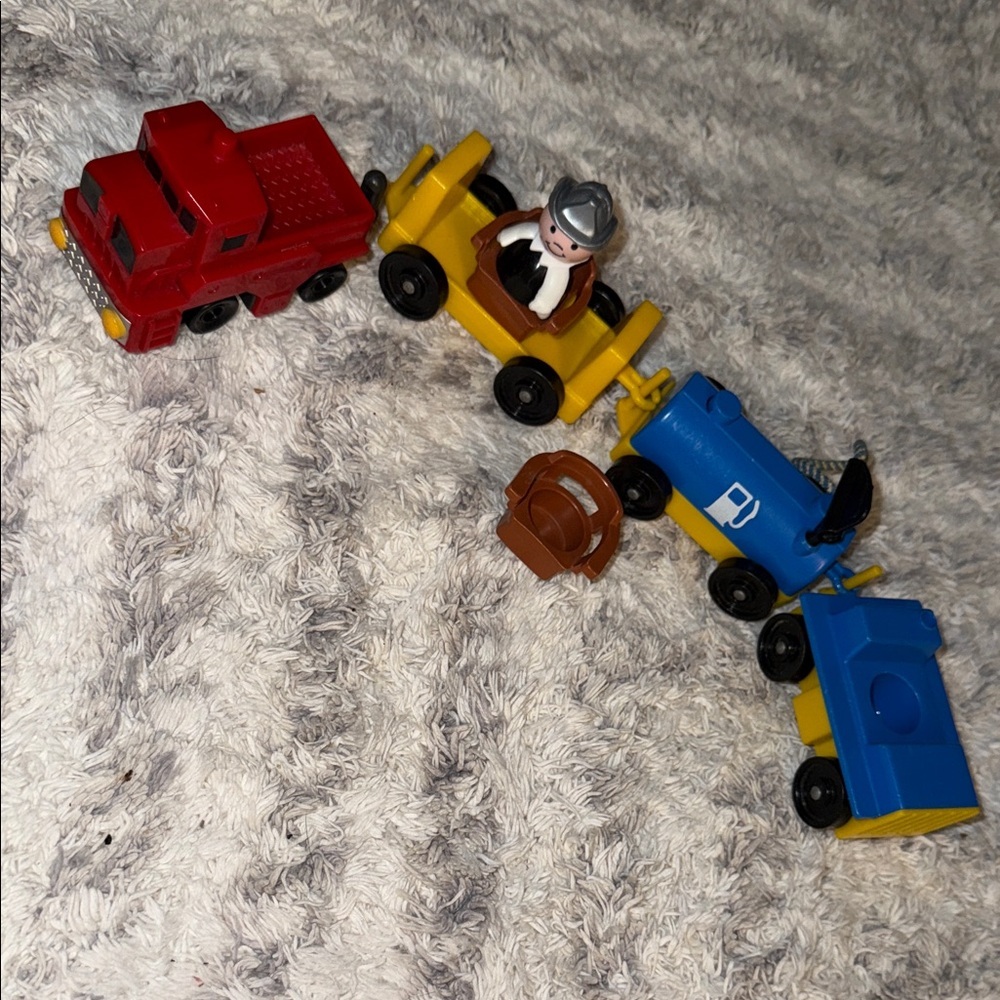 Vintage Fisher price little people Colorful Train fueled truck Toy Mattel 2004